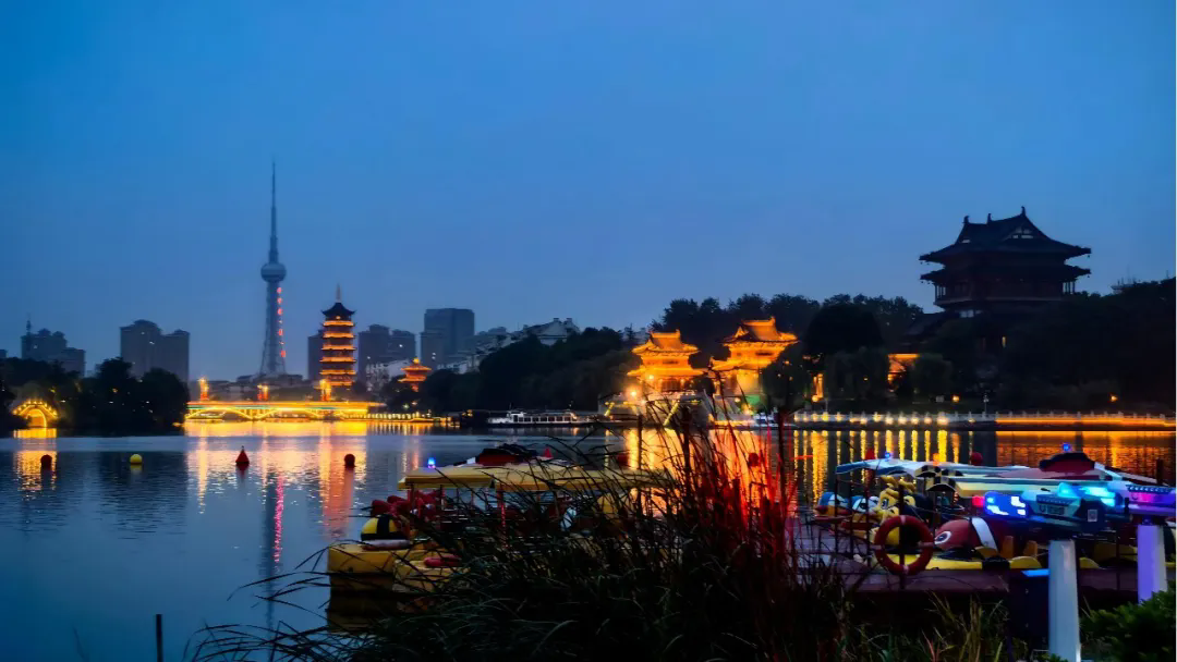 1.webp.png 1.webp.png